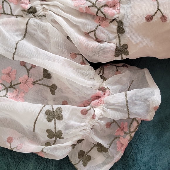 Stone cold fox dress - Picture 4 of 7